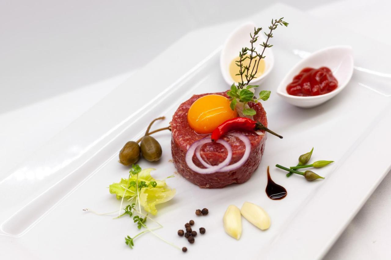 Boutique Hotel Budzak Zdiar Bagian luar foto