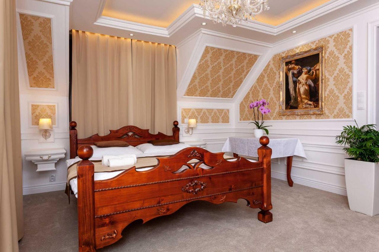 Boutique Hotel Budzak Zdiar Bagian luar foto